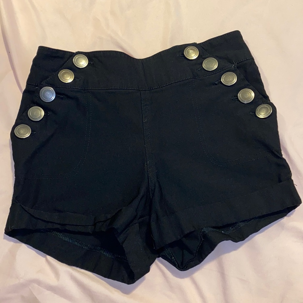 almost famous shorts